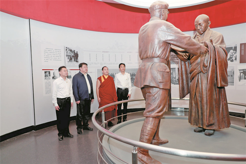 圖為班禪.jpg 圖為班禪.jpg