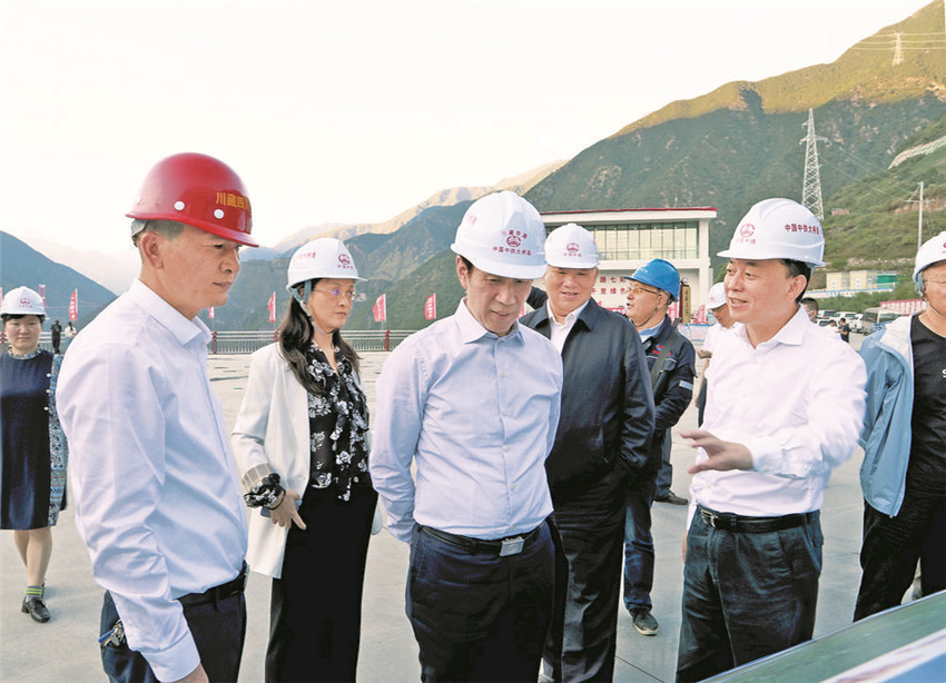 在川藏鐵路.jpg 在川藏鐵路.jpg